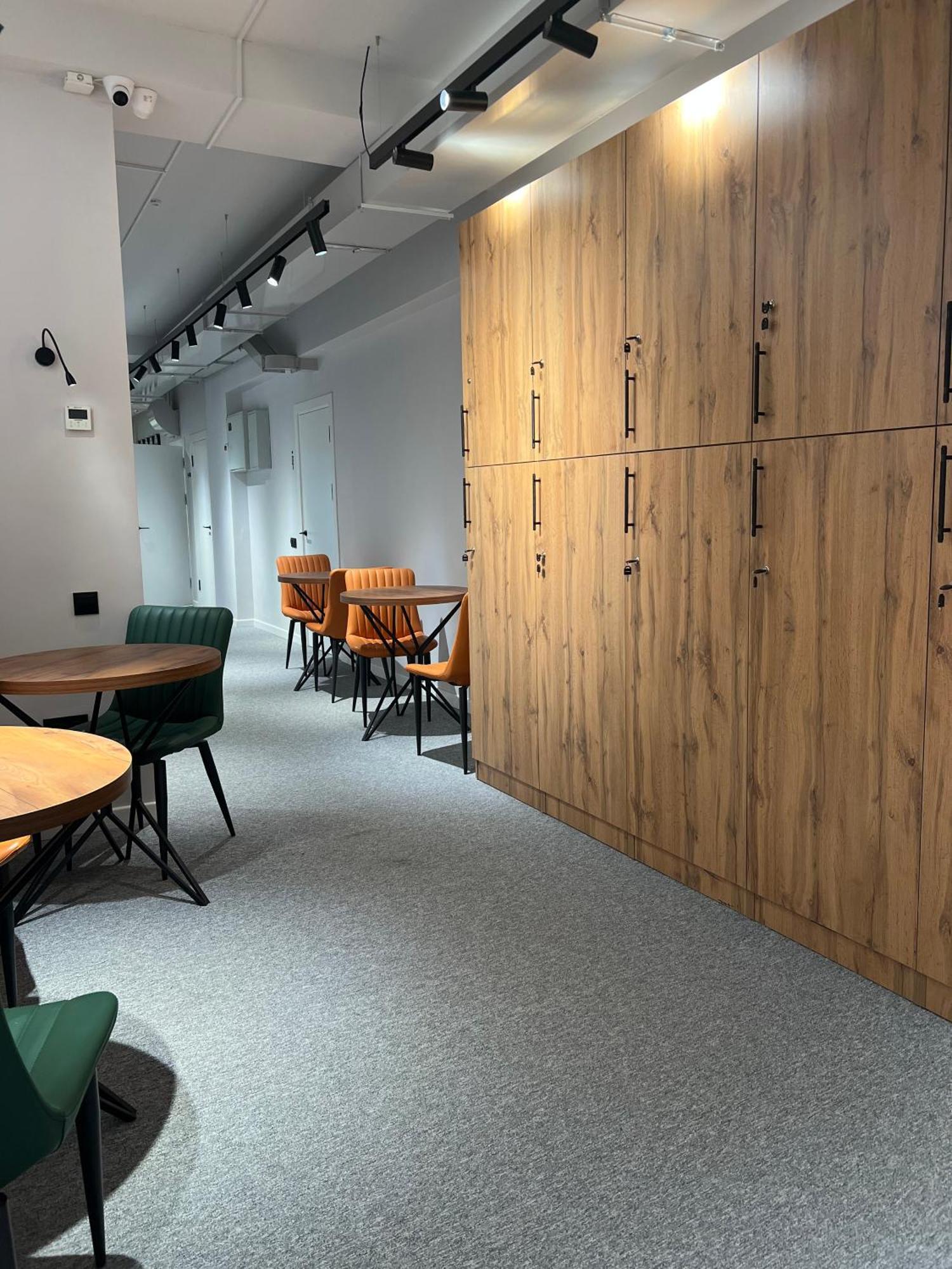 Aiva Hostel Biszkek Zewnętrze zdjęcie